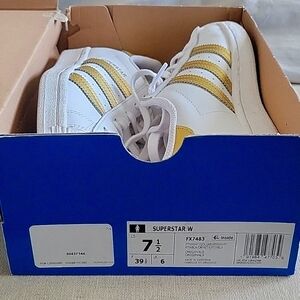 Adidas, 7 5, white and gold